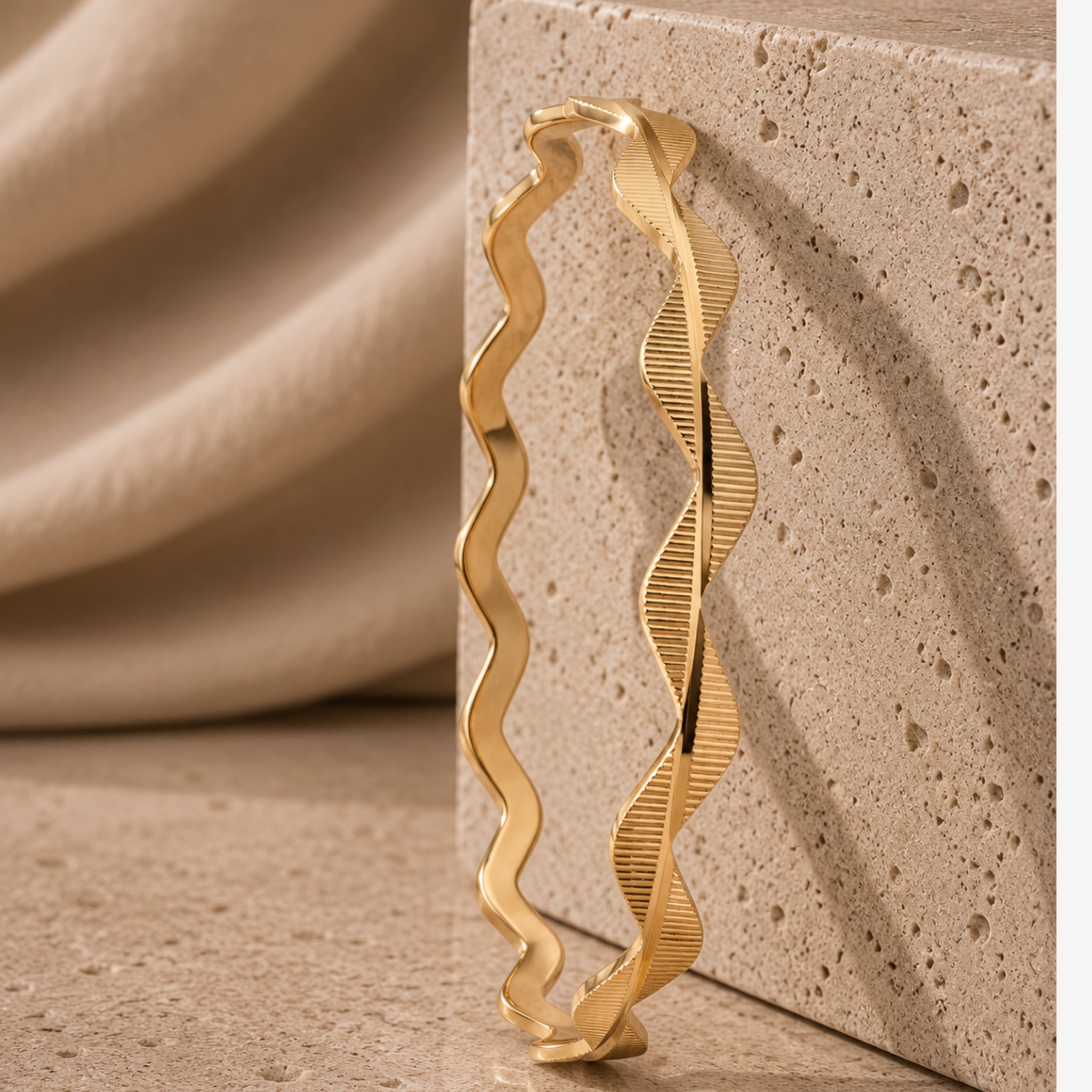Armband aus 22-Karat-Zigzag-Streichholzstielen