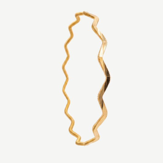 22-Karat-Armband mit Wellenmuster „Ajda