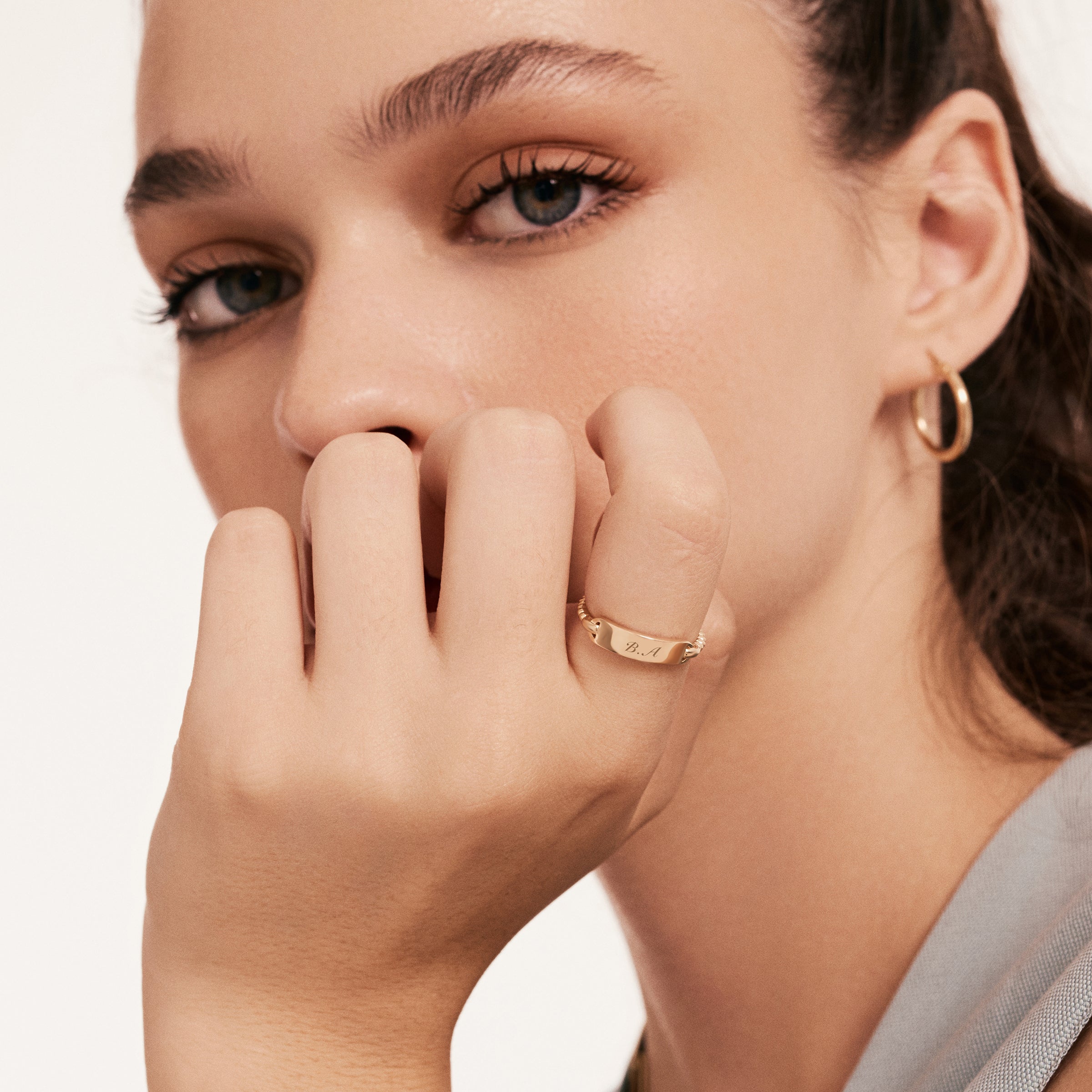 Minimalist Flat Band Ring in 14K Gold