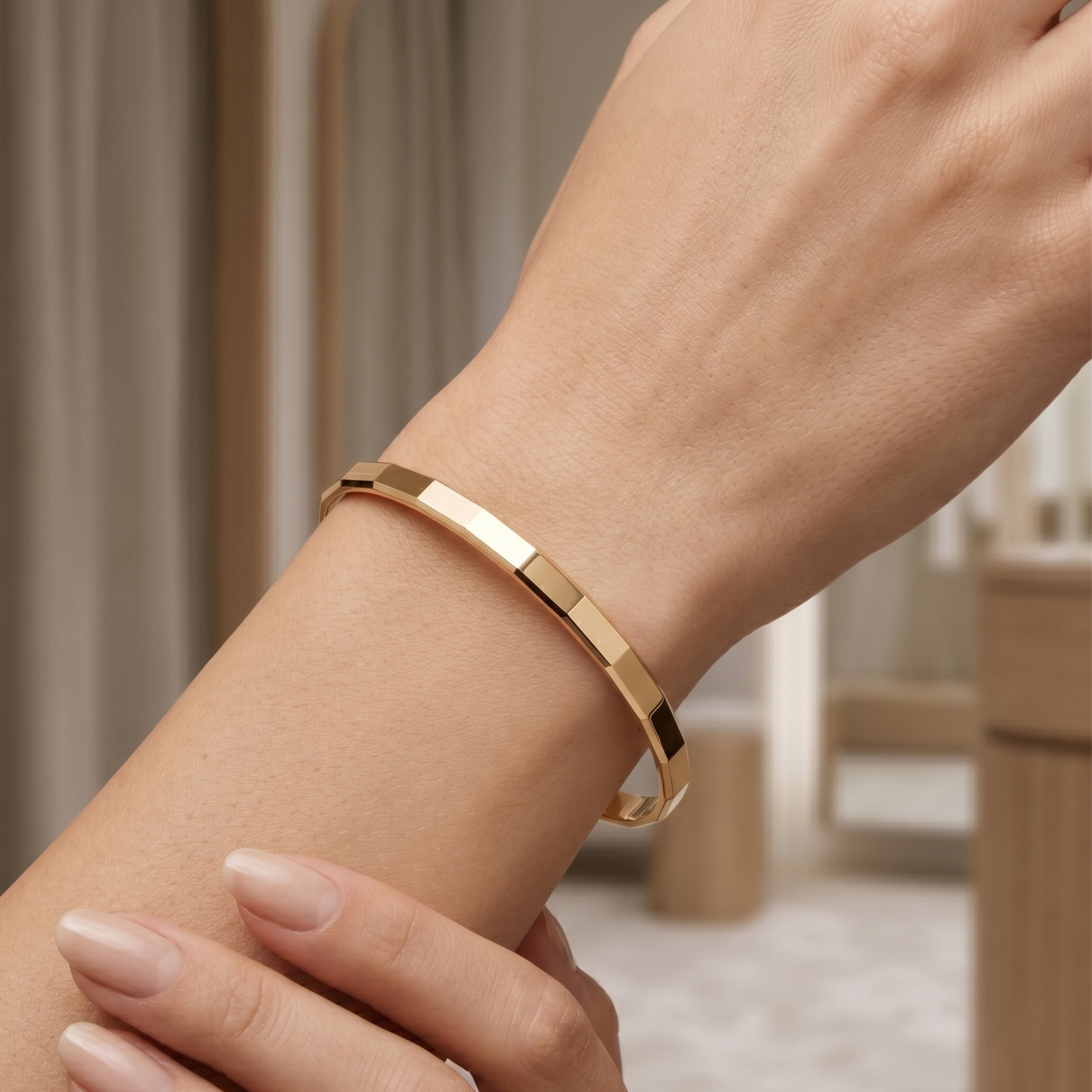 Armband aus 22-Karat-verspiegelten Streichholzstummeln