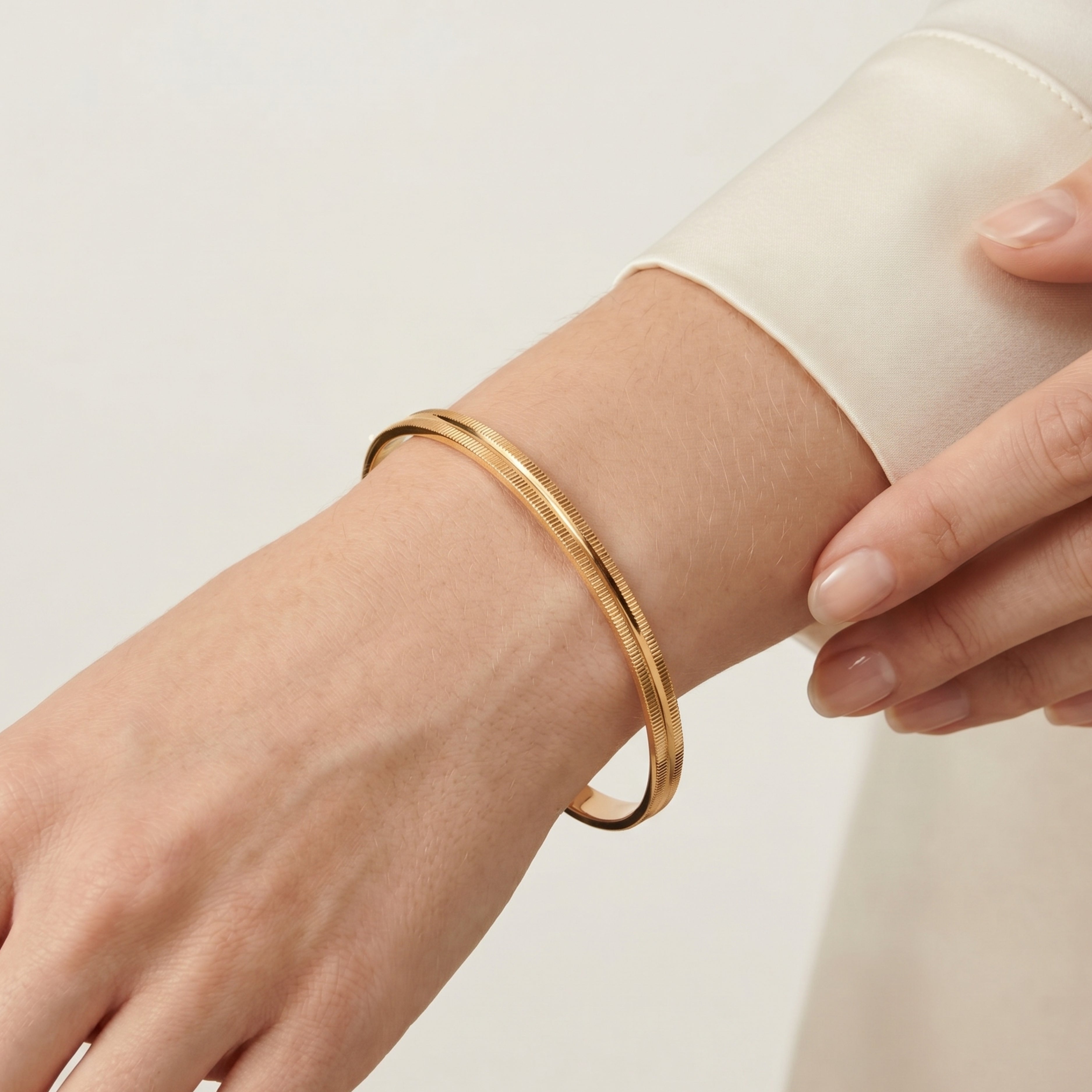 Armband aus 22-Karat-Streichholzstielen