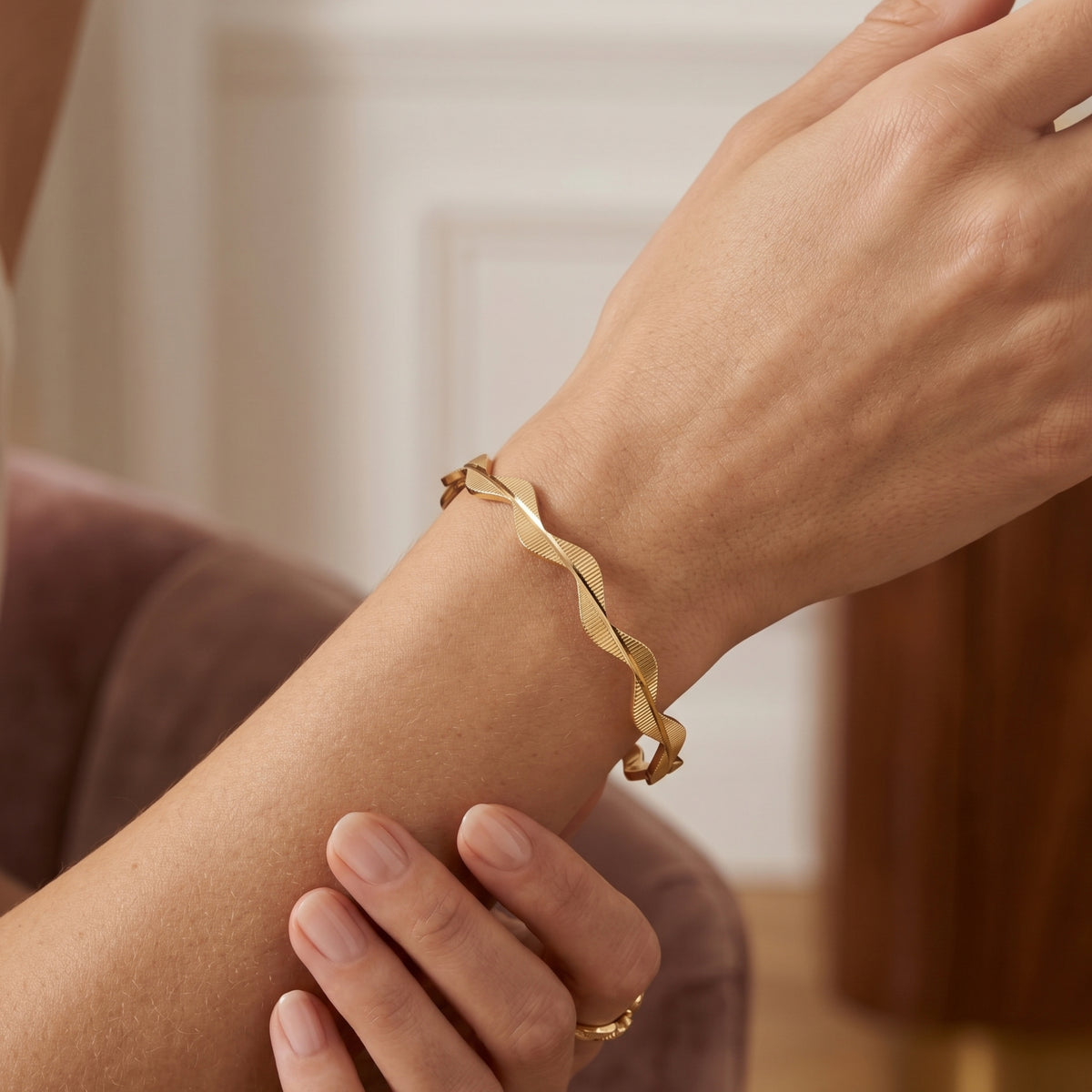 Armband aus 22-Karat-Zigzag-Streichholzstielen