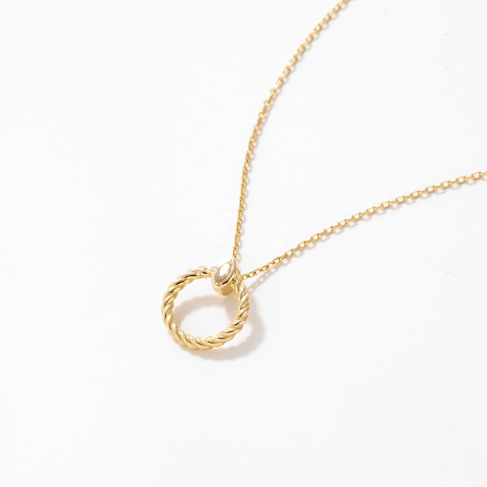 Cercle de Bonheur Necklace